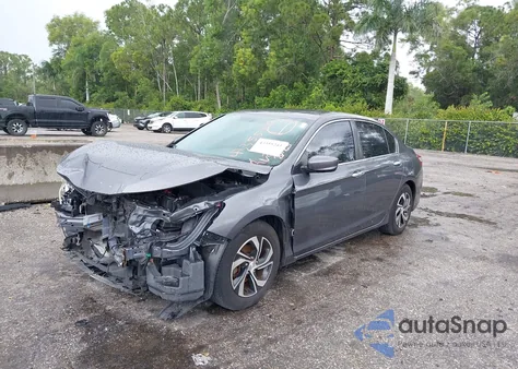 2016 Honda Accord Lx z USA, uszkodzony, nr VIN 1HGCR2F31GA091205